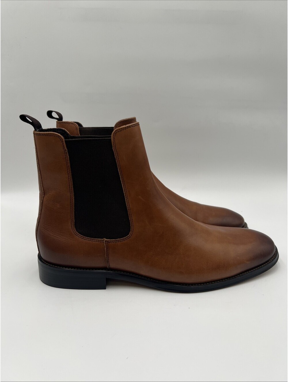 Saks Fifth Avenue Adriano Leather Chelsea Boots in brown Leather Size 10M